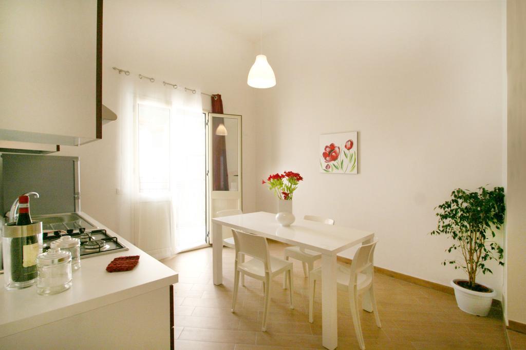 Appartamento Nettuno 카스텔라마레델골포 외부 사진